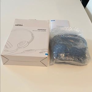 In package MPOW wired USB headset